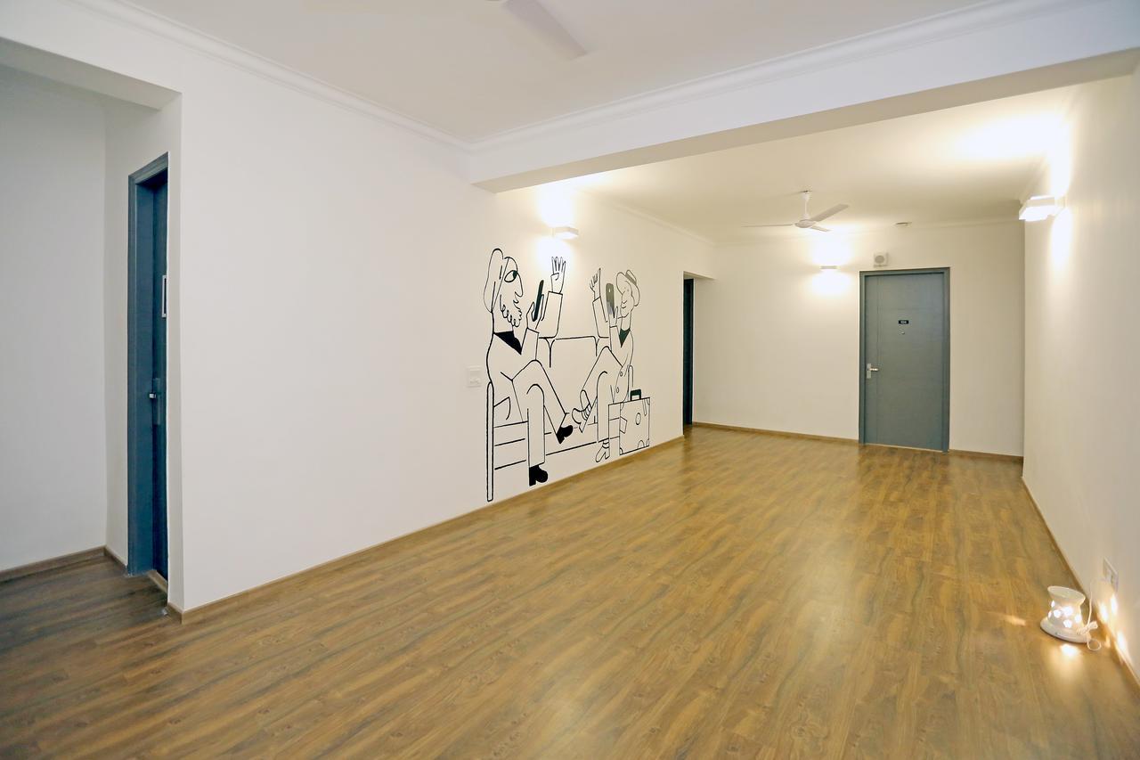 Готель Oyo Townhouse 018 Medanta Ґурґаон Екстер'єр фото
